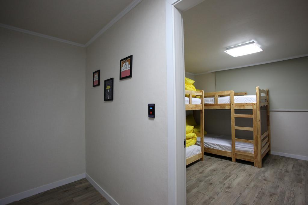 Guesthouse Dodam I Seoul Ruang foto