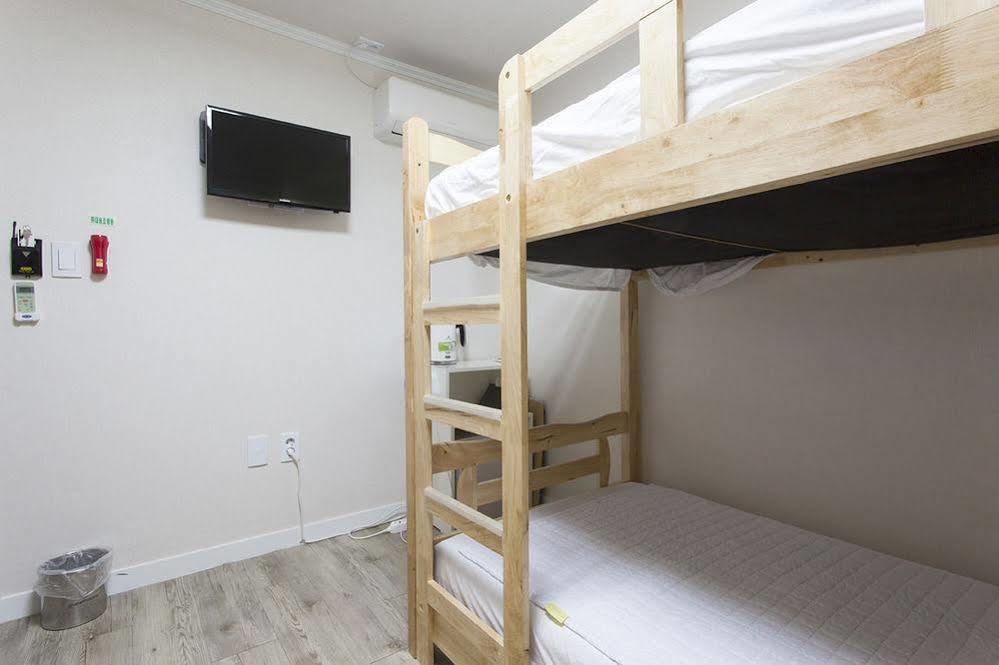 Guesthouse Dodam I Seoul Bagian luar foto